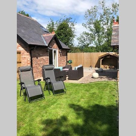 Dove Nest Cottage Blackpool 리탬 세인트 앤스 외부 사진